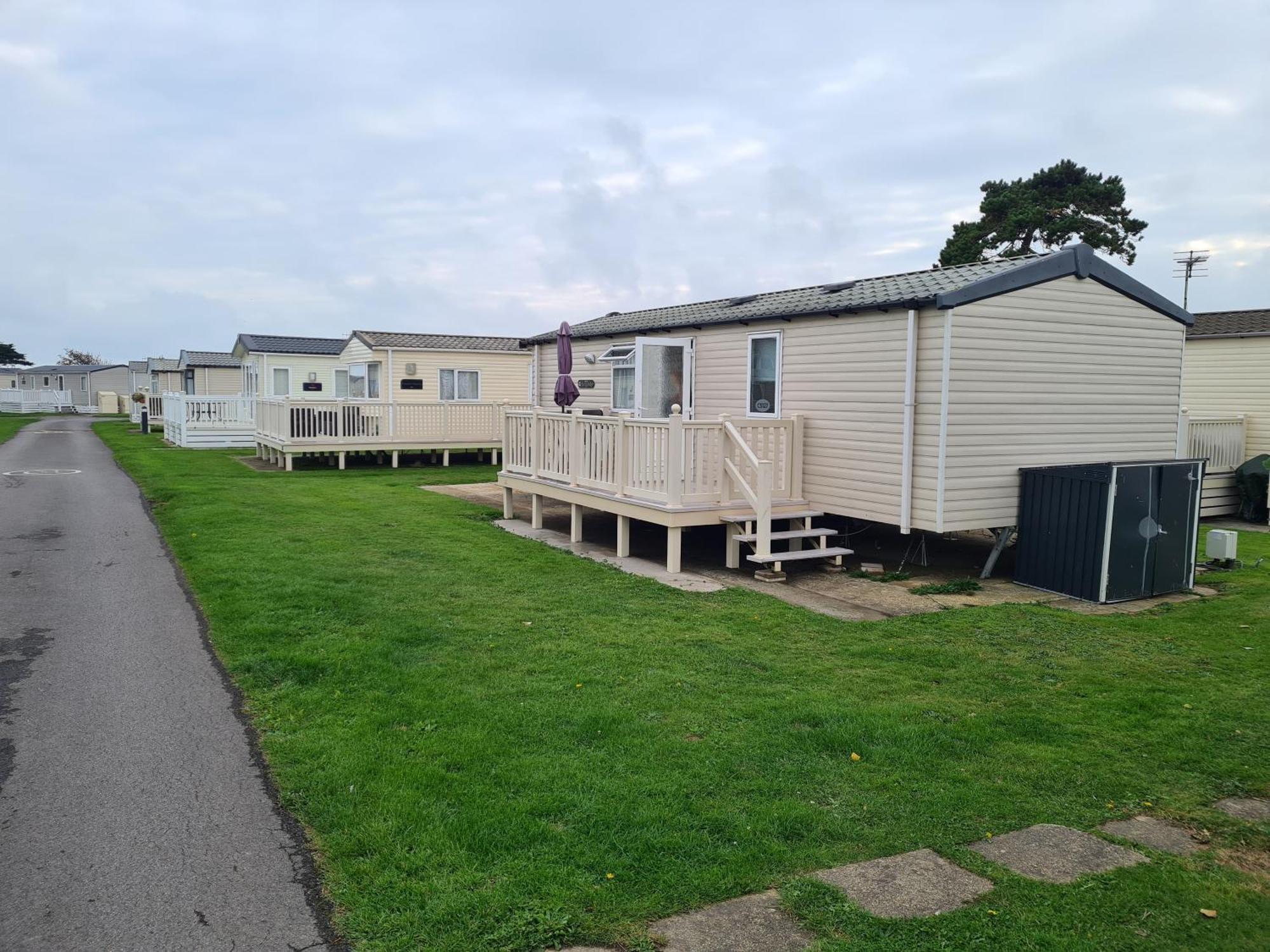 127Cs Hoburne Naish Holiday Park Highcliffe Exterior foto